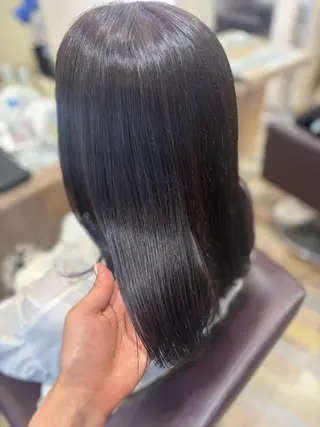 ミディアム 下澤 天音のヘアスタイル