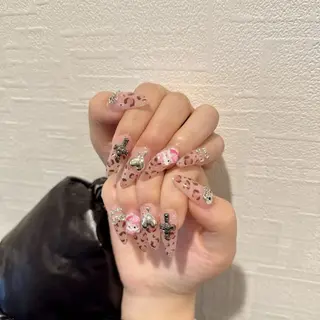 ネイル D-BEAUTY Nailsalonのネイルデザイン