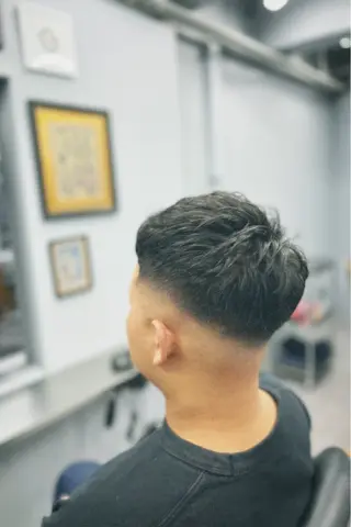 ショート メンズ 池袋メンズパーマ フェード純平のヘアスタイル