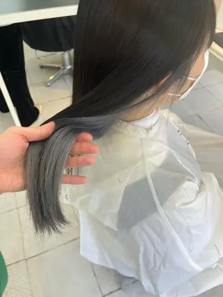 ロング ベージュカラー/ いぢちるみのヘアスタイル