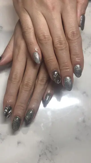 ネイル ✨アン ミユ✨のネイルデザイン