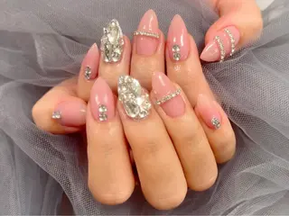 ネイル Nail Salon KURELLYのネイルデザイン