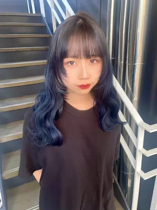 セミロング カラー ヘアアレンジ 青髪特化🩵 ダブルカラーのヘアスタイル