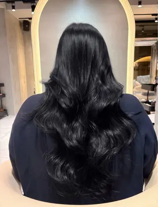 ロング カラー 縮毛矯正・似合わせ タナカ レイヤのヘアスタイル