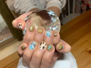 ネイル LAVISH nail salonのネイルデザイン