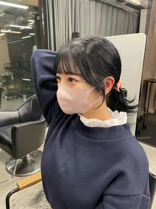 ミディアム カラー 伊藤 莉奈　韓国ヘアのヘアスタイル