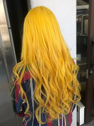 カラー ダブルスキルエクステ /羽エクステ白石宇由のヘアスタイル