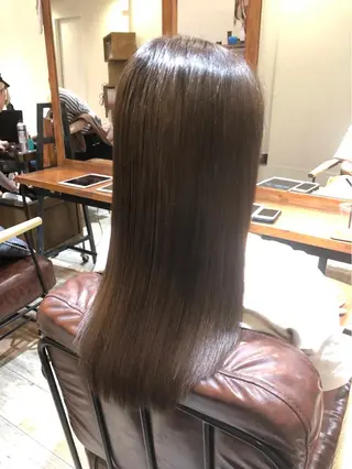 ロング カラー 韓国風・ブリーチなし ・あり後藤 一斗店長のヘアスタイル
