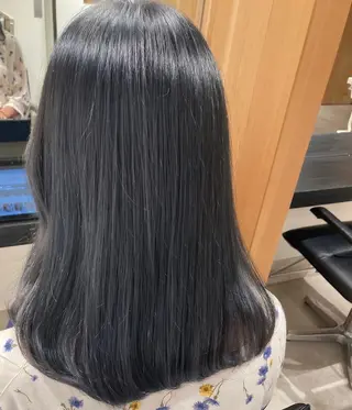 ミディアム カラー スキバサミを使わない カット🌼唯🌼のヘアスタイル