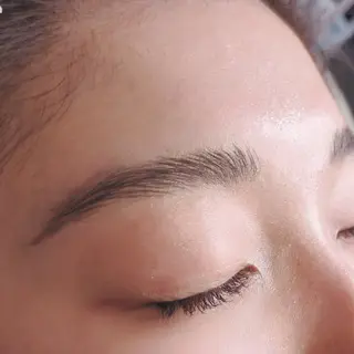 アイブロウ おおさわ いちごの眉毛・アイブロウイメージ