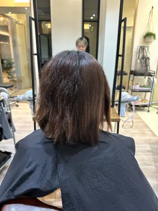 ミディアム 美髪矯正・ブリーチ 矯正🫧秋元ゆたかのヘアスタイル