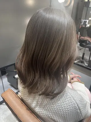 ミディアム カラー 【日韓風、レイヤー】 🤍ひらい　なつきのヘアスタイル