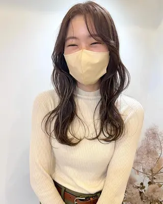 ロング カラー 透明感，髪質改善の プロ☝🏻前田俊樹✨のヘアスタイル