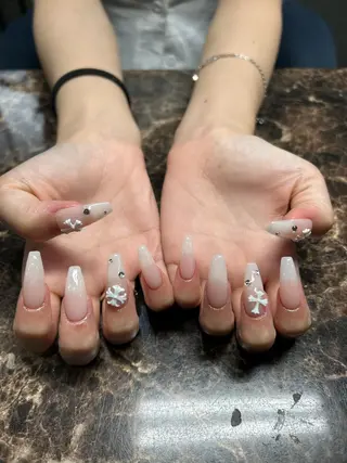 ネイル IROHA Nail 今村 昇生のネイルデザイン