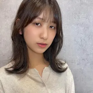 ミディアム カラー ヘアアレンジ 🌻あいり merci.🌻のヘアスタイル