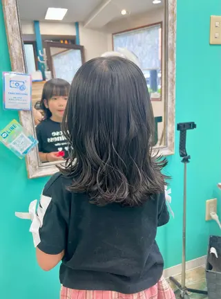 ミディアム 田牧 みゆきのヘアスタイル