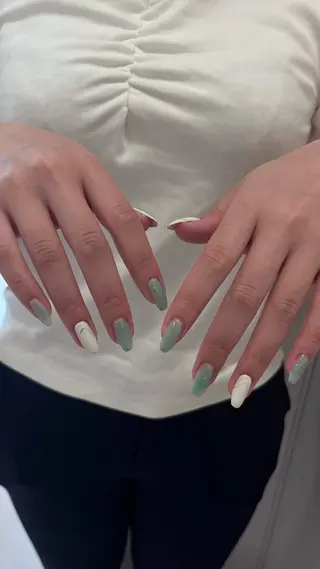 ネイル DEEokazaki miku.Iのネイルデザイン