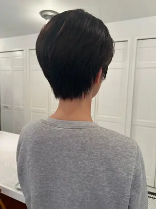 ショート ブリーチカラー🎀 韓国風/寺門美優のヘアスタイル