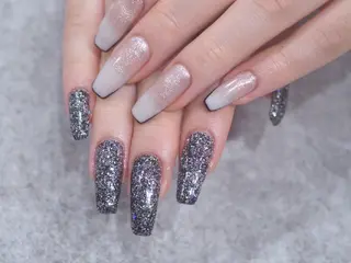 ネイル 岡林 優美のネイルデザイン