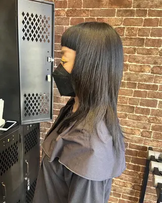 ロング カラー パーマ ヘアアレンジ メンズ キッズ ネイル マツエク・マツパ アイブロウ 久木原 ゆりのヘアスタイル