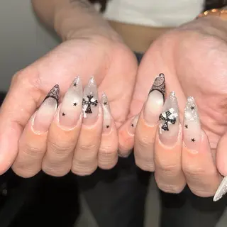 ネイル MODA MANAMIᵕ̈のネイルデザイン