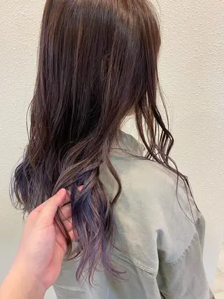 ロング 中川 茜里のヘアスタイル