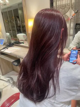 カラー ナカタ ユウナのヘアスタイル