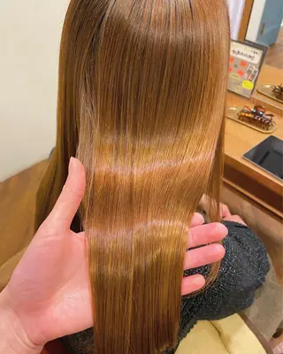 ロング 加藤 優紗のヘアスタイル