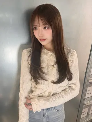 ロング カラー nanase / レイヤーカットのヘアスタイル