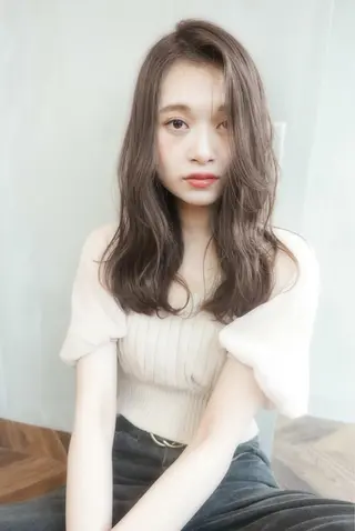 ロング カラー 遠藤 眞実のヘアスタイル