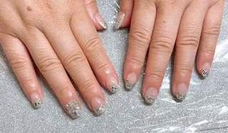 ネイル VIERU 🌈🎀💖のネイルデザイン