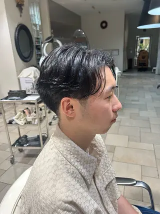 パーマ メンズ 土佐 彩純のヘアスタイル