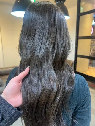 ロング カラー beleefric 🩵チセのヘアスタイル