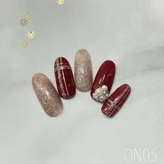 ネイル 園 寛子 （ネイリスト）のネイルデザイン