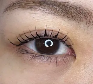 マツエク・マツパ ルナクレスタ 🌙代表Mikiの眉毛・アイブロウイメージ