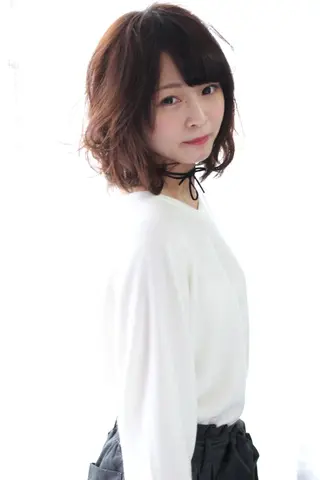 ショート カラー パーマ 細川 亮のヘアスタイル