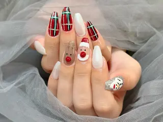 ネイル Nail Salon KURELLYのネイルデザイン