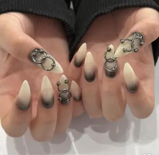 マツエク・マツパ Nihonthy Nail 新宿のネイルデザイン