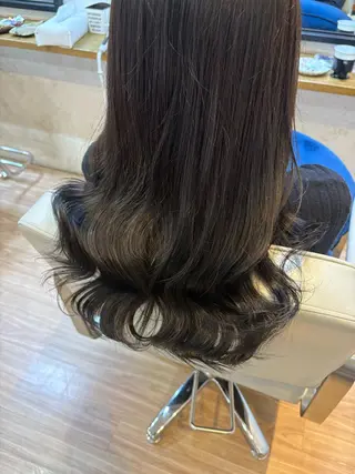 セミロング 韓国ヘアー🇰🇷 MIWAのヘアスタイル