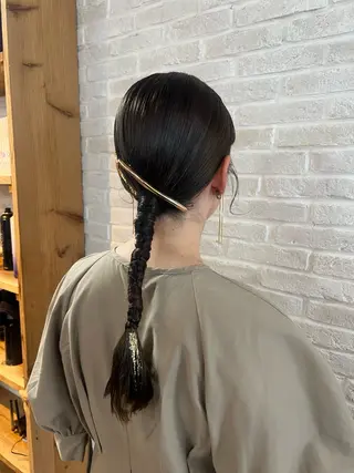 ロング ヘアアレンジ Topstylist YUKIのヘアスタイル