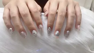 ネイル 渋谷T&B りお ロング無制限中💫のネイルデザイン
