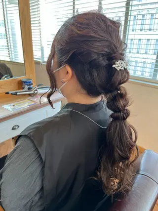 ロング ヘアアレンジ Topstylist YUKIのヘアスタイル