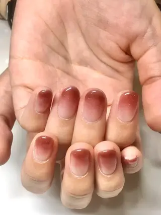 ネイル 新宿ネイルサロン ジェミディローサのネイルデザイン