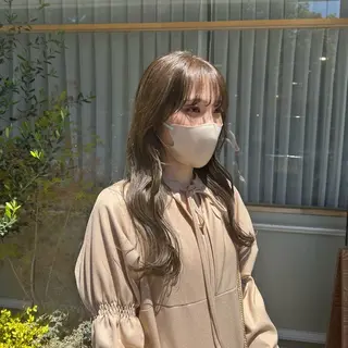 セミロング merc.🌿 友藤鮎那のヘアスタイル