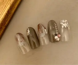 ミディアム プライベートサロン Rubynailのネイルデザイン
