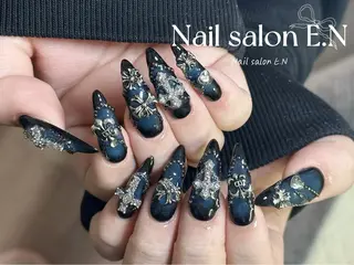 ネイル E.N🦋 長さ出し/持ち込みのネイルデザイン
