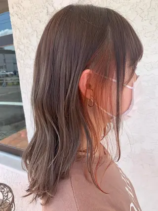 ミディアム 渡邉 光姫のヘアスタイル