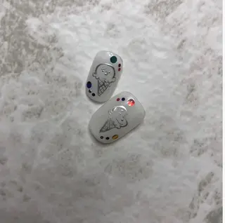 ネイル パラあり！フィルイン 美フォルムのネイルデザイン