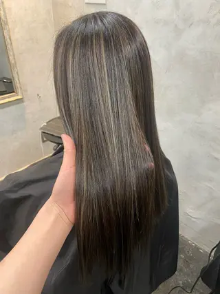 ロング カラー apollo  yokohama 横浜店所属・APOLLO♡ ＭＩＯのヘアスタイル