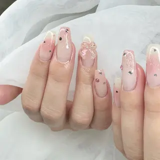 ネイル K. NANAのネイルデザイン